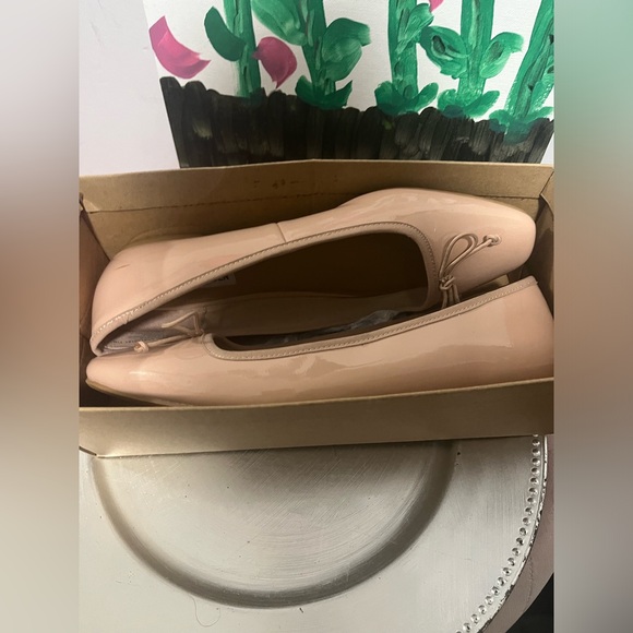 Steve Madden flats - Picture 3 of 7